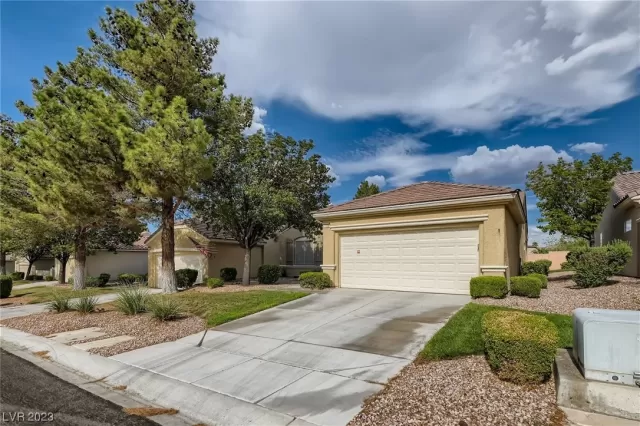 MLS: 2491059 Condo For Sale