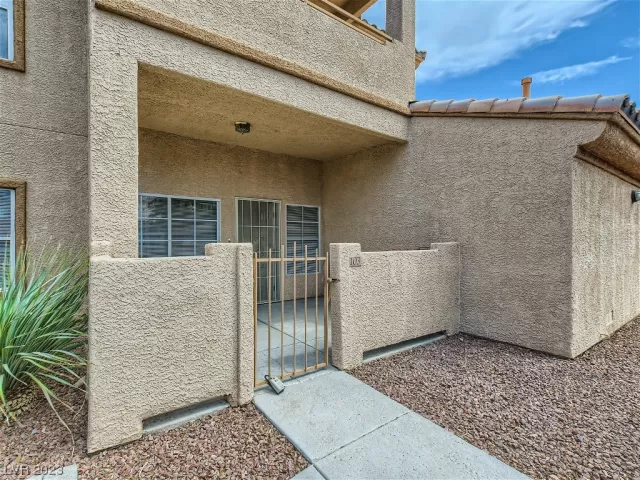 MLS: 2491106 Condo For Sale