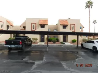 Photo #1: 2491130 Listing