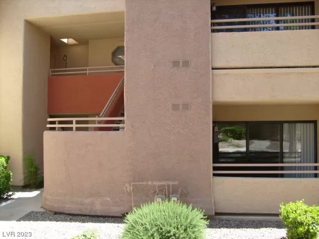 MLS: 2491207 Condo For Sale