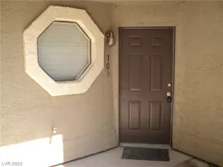 Photo #1: 2491207 Listing 