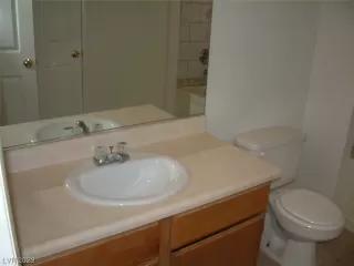 Photo #6: 2491208 Listing 