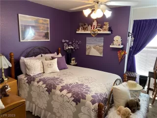 Photo #3: 2491218 Listing