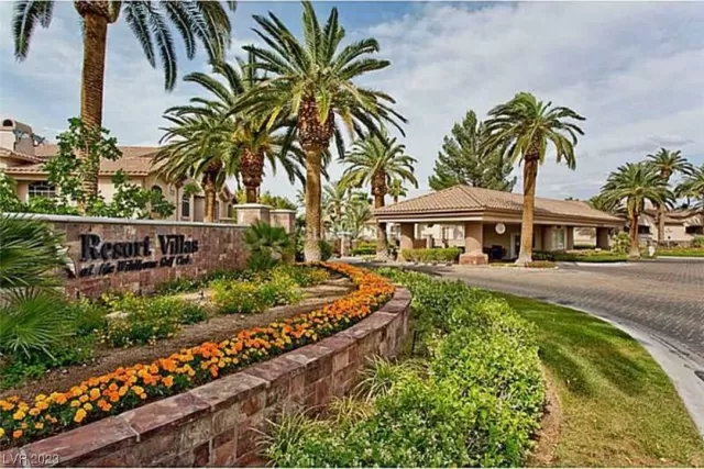 MLS: 2491351 Condo For Sale