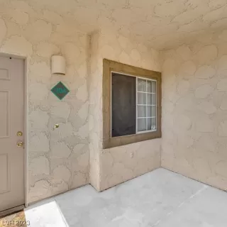 Photo #4: 2491411 Listing 