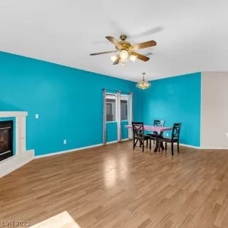 Photo #5: 2491411 Listing 