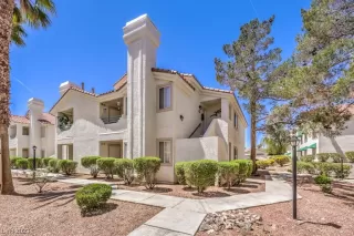 Photo #5: 2491419 Listing 