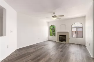 Photo #2: 2491428 Listing 