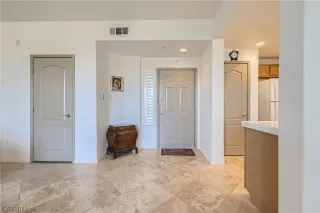 Photo #3: 2491451 Listing 