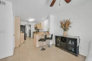 Photo #5: 2491464 Listing 