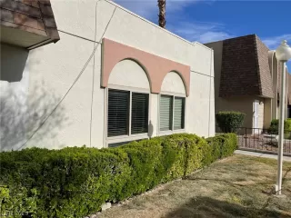 Photo #1: 2491504 Listing 