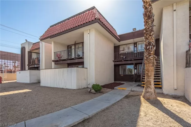 MLS: 2491539 Condo For Sale