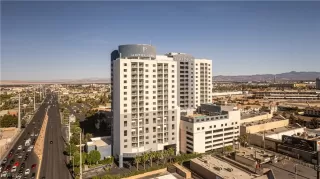 Photo #1: 2491554 Listing