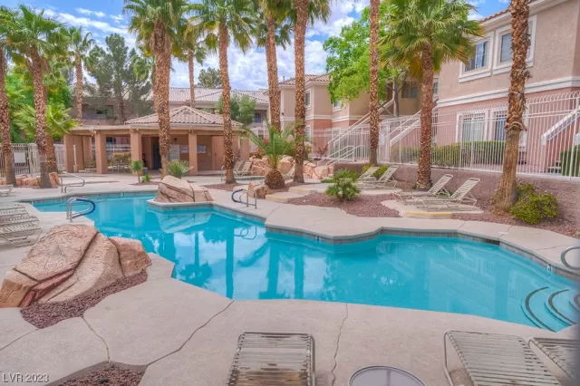 MLS: 2491557 Condo For Sale