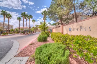 Photo #1: 2491557 Listing