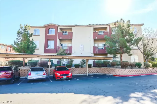 MLS: 2491611 Condo For Sale