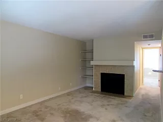 Photo #6: 2491612 Listing 