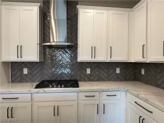 Photo #6: 2491675 Listing 