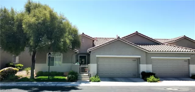 MLS: 2491716 Condo For Sale