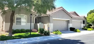 Photo #1: 2491716 Listing