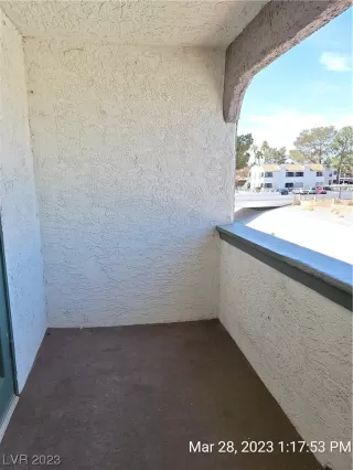 Photo #6: 2491719 Listing 