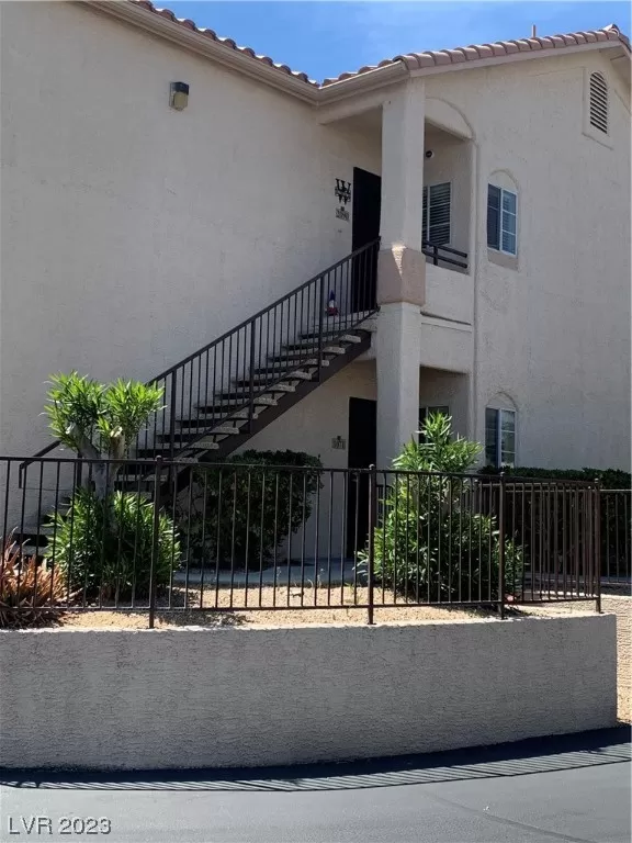 MLS: 2491767 Condo For Sale