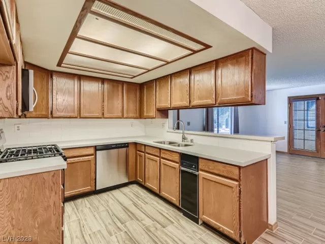 MLS: 2491768 Condo For Sale