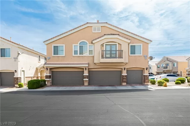 MLS: 2491791 Condo For Sale