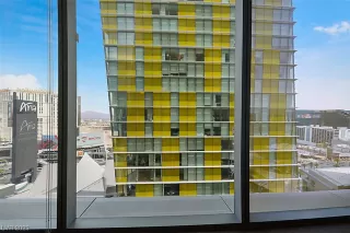 Photo #4: 2491810 Listing 