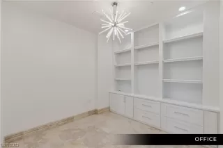 Photo #6: 2491818 Listing