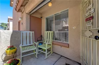 Photo #1: 2491843 Listing 