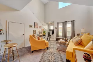 Photo #3: 2491843 Listing 