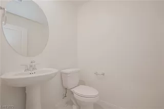 Photo #6: 2491871 Listing 