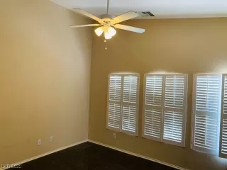 Photo #5: 2491910 Listing 