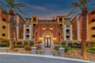 Photo #5: 2491922 Listing 