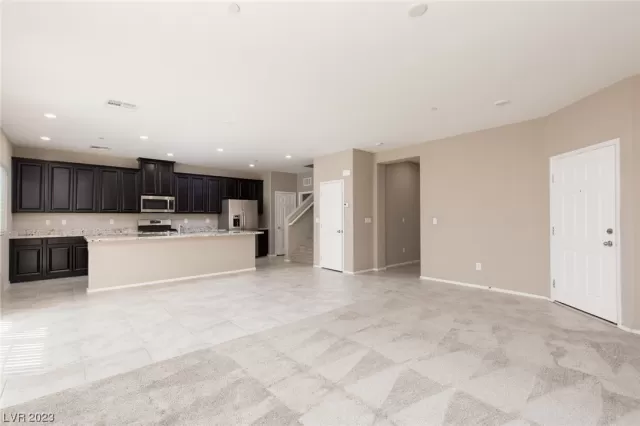 MLS: 2491923 Condo For Sale