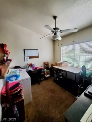 Photo #3: 2492000 Listing