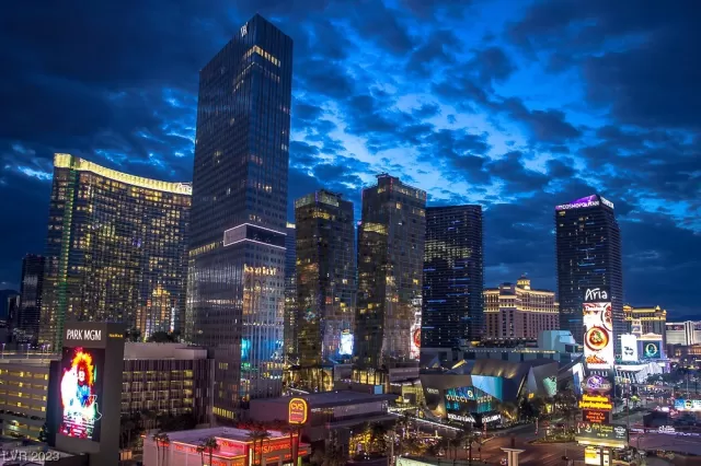 MLS: 2492058 Condo For Sale