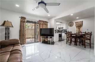 Photo #1: 2492150 Listing 