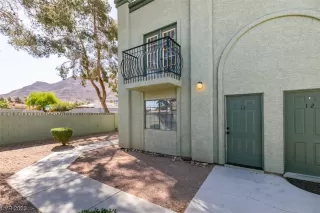 Photo #1: 2492151 Listing 