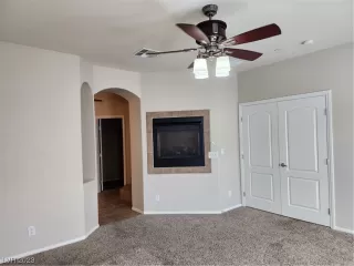 Photo #6: 2492159 Listing 