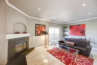 Photo #3: 2492202 Listing 