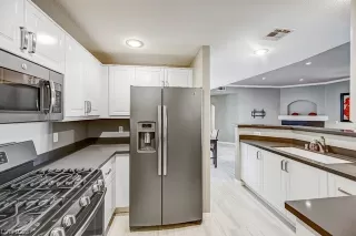 Photo #6: 2492202 Listing 