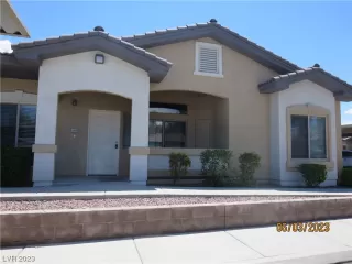 Photo #1: 2492213 Listing 