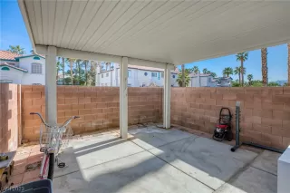 Photo #1: 2492227 Listing