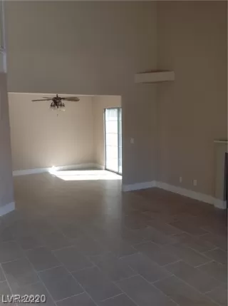 Photo #3: 2492245 Listing 