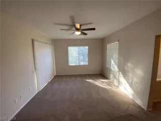 Photo #1: 2492278 Listing 