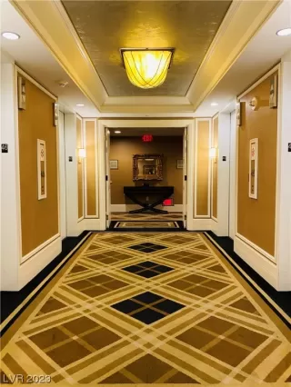 Photo #4: 2492300 Listing