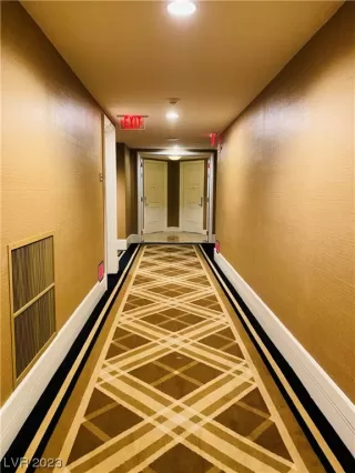 Photo #5: 2492300 Listing