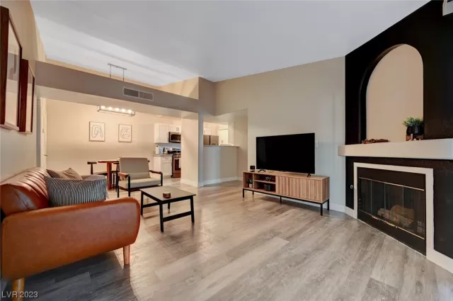 MLS: 2492301 Condo For Sale